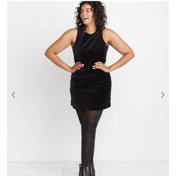 Marine Layer Cizon Velvet Shift Dress in Graphite - Picture 7 of 9